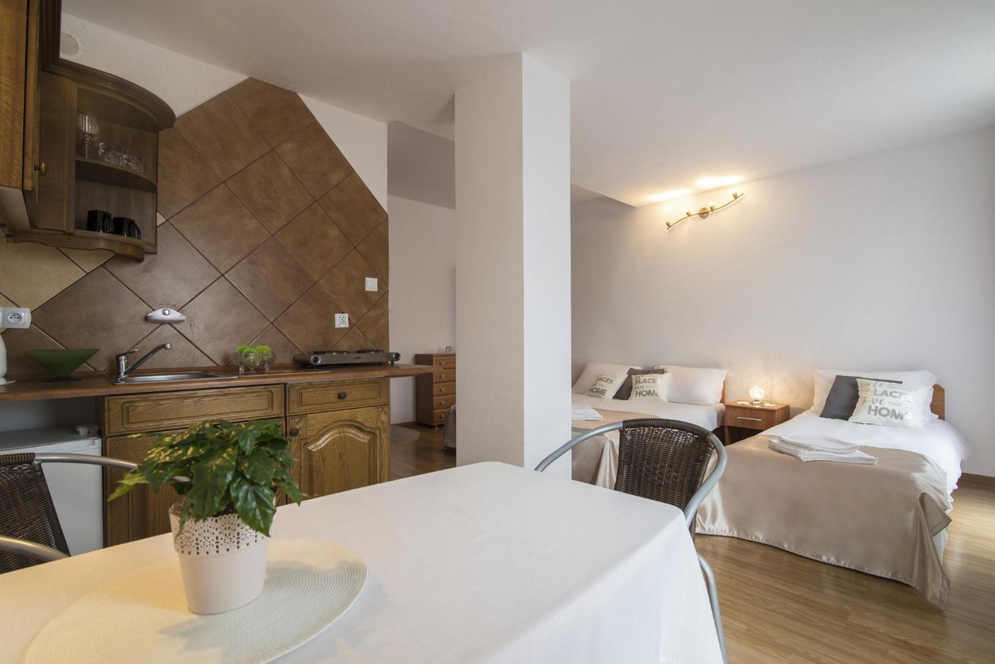 סיאנוז'טי Villa Di Mare מראה חיצוני תמונה